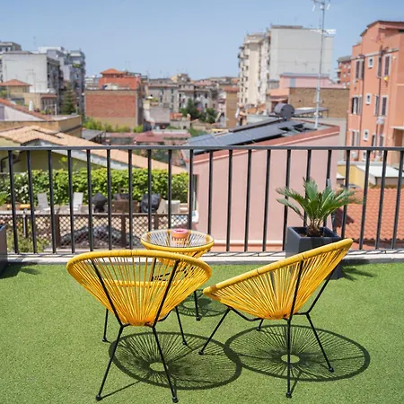 Fanfullart ゲストハウス 3*