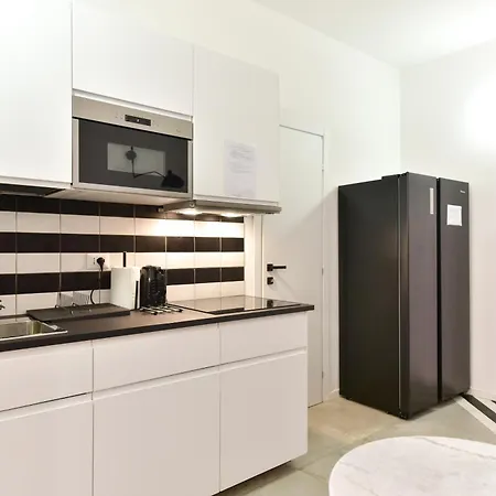 ゲストハウス Fanfullart