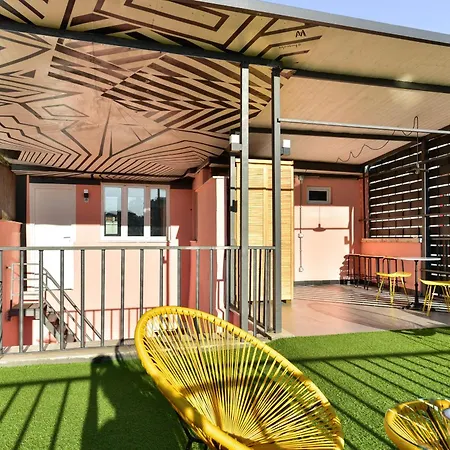 ゲストハウス Fanfullart ローマ