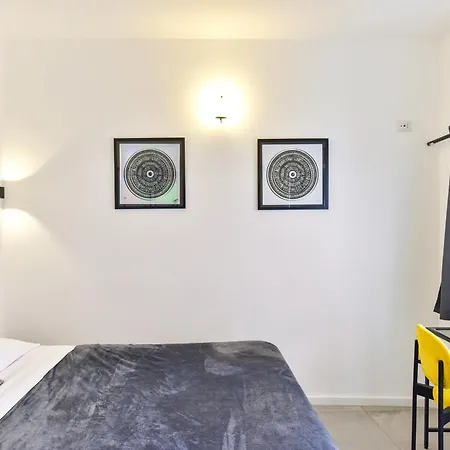 Fanfullart ゲストハウス 3*