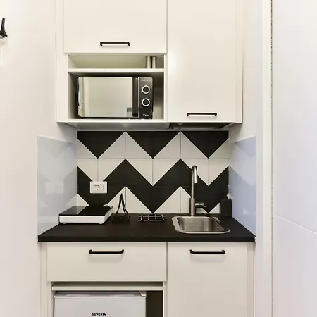 ゲストハウス Fanfullart